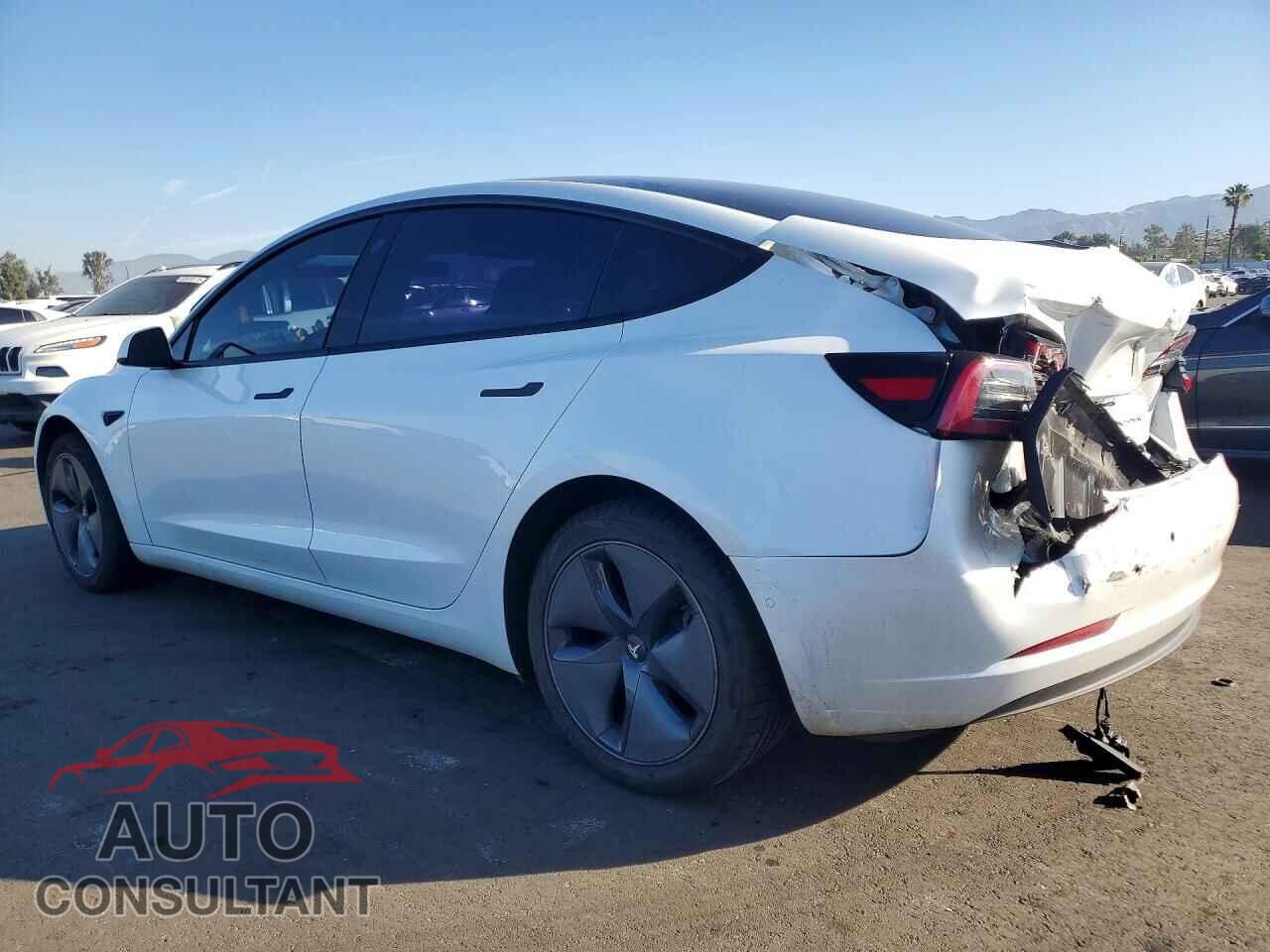 TESLA MODEL 3 2022 - 5YJ3E1EB4NF335656
