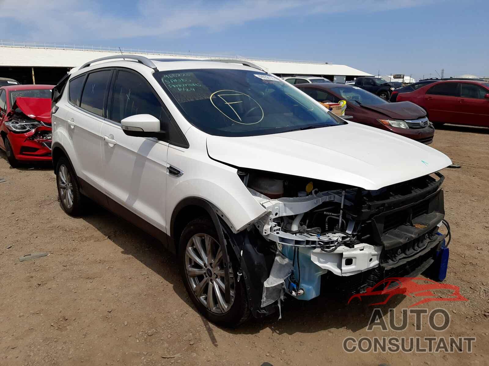 FORD ESCAPE 2018 - 1FMCU9J95JUB55121