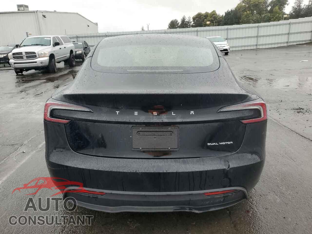 TESLA MODEL 3 2024 - 5YJ3E1EB6RF757210