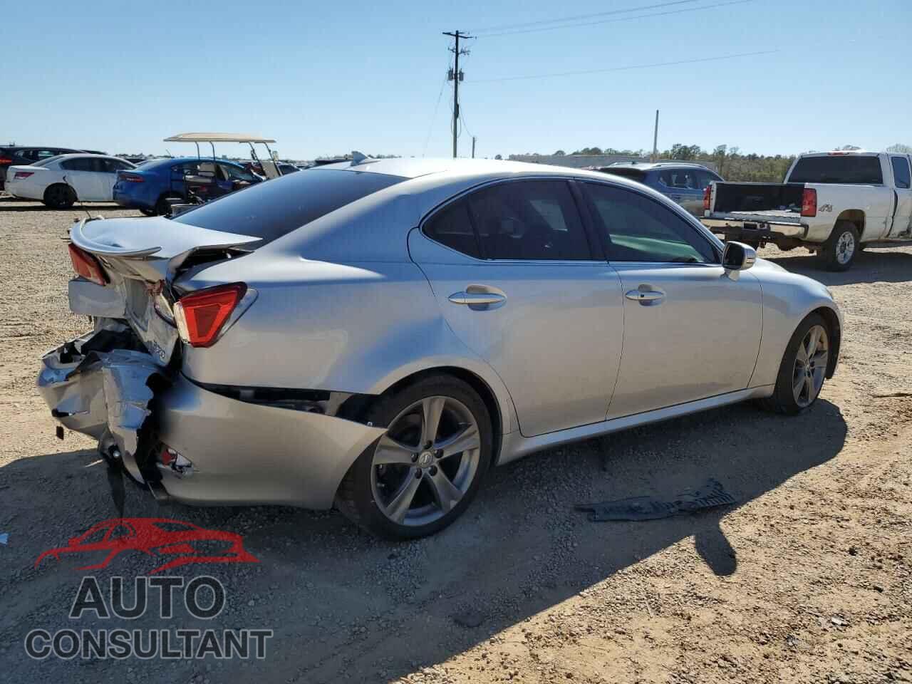 LEXUS IS 2011 - JTHBF5C22B2100513