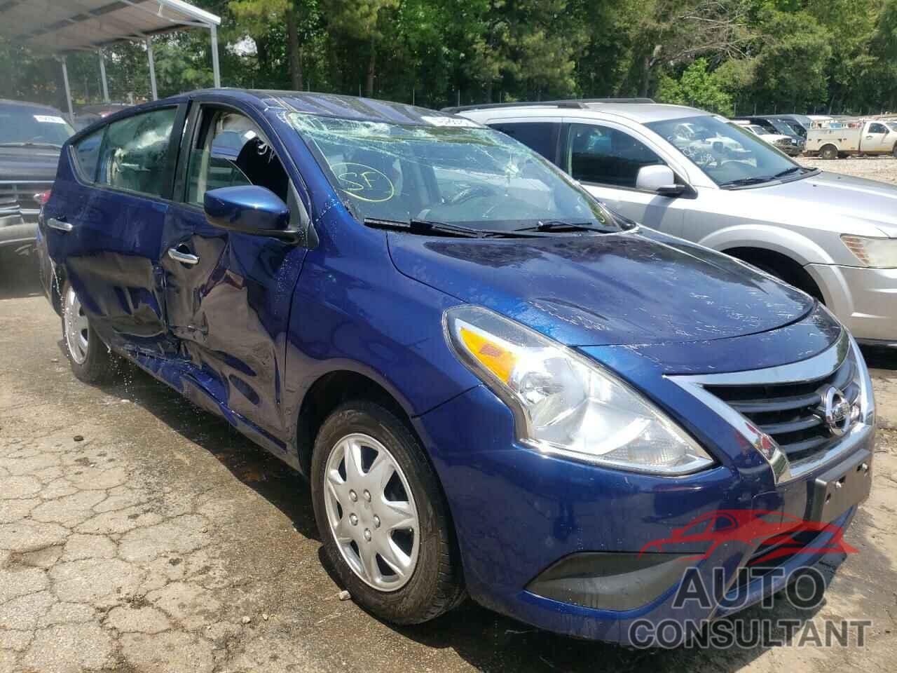 NISSAN VERSA 2018 - 3N1CN7AP4JL863958