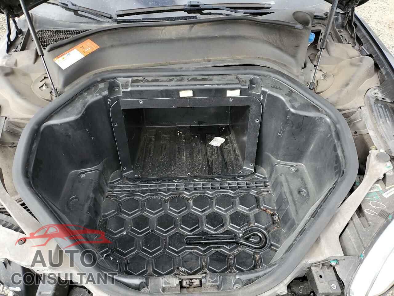 TESLA MODEL S 2016 - 5YJSA1E19GF131999