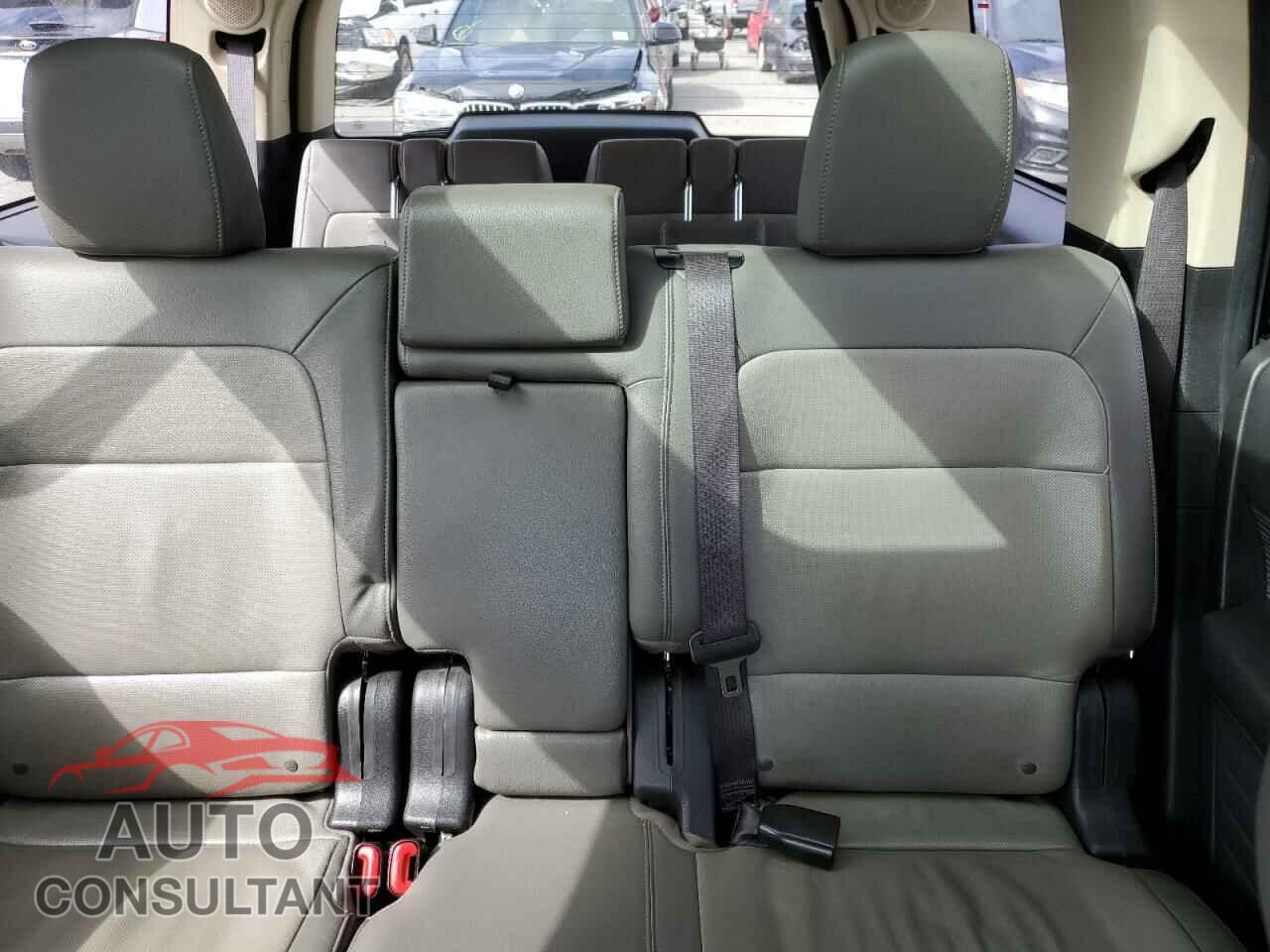 FORD FLEX 2017 - 2FMHK6D80HBA08489