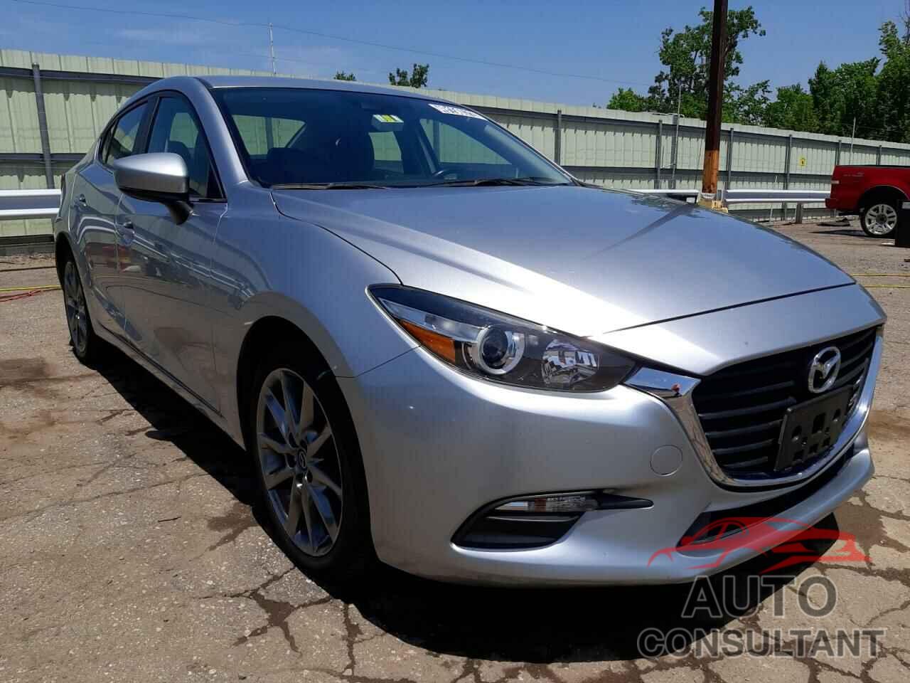 MAZDA 3 2018 - 3MZBN1V31JM247249