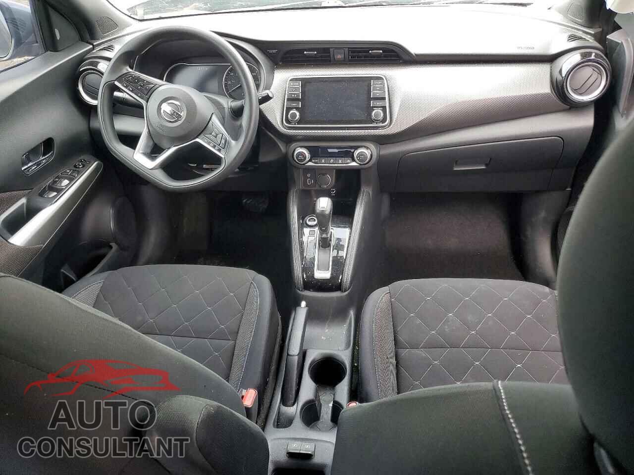 NISSAN KICKS 2019 - 3N1CP5CU3KL558096