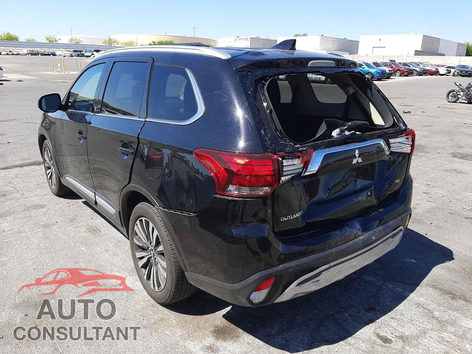 MITSUBISHI OUTLANDER 2020 - JA4AD3A30LZ032010