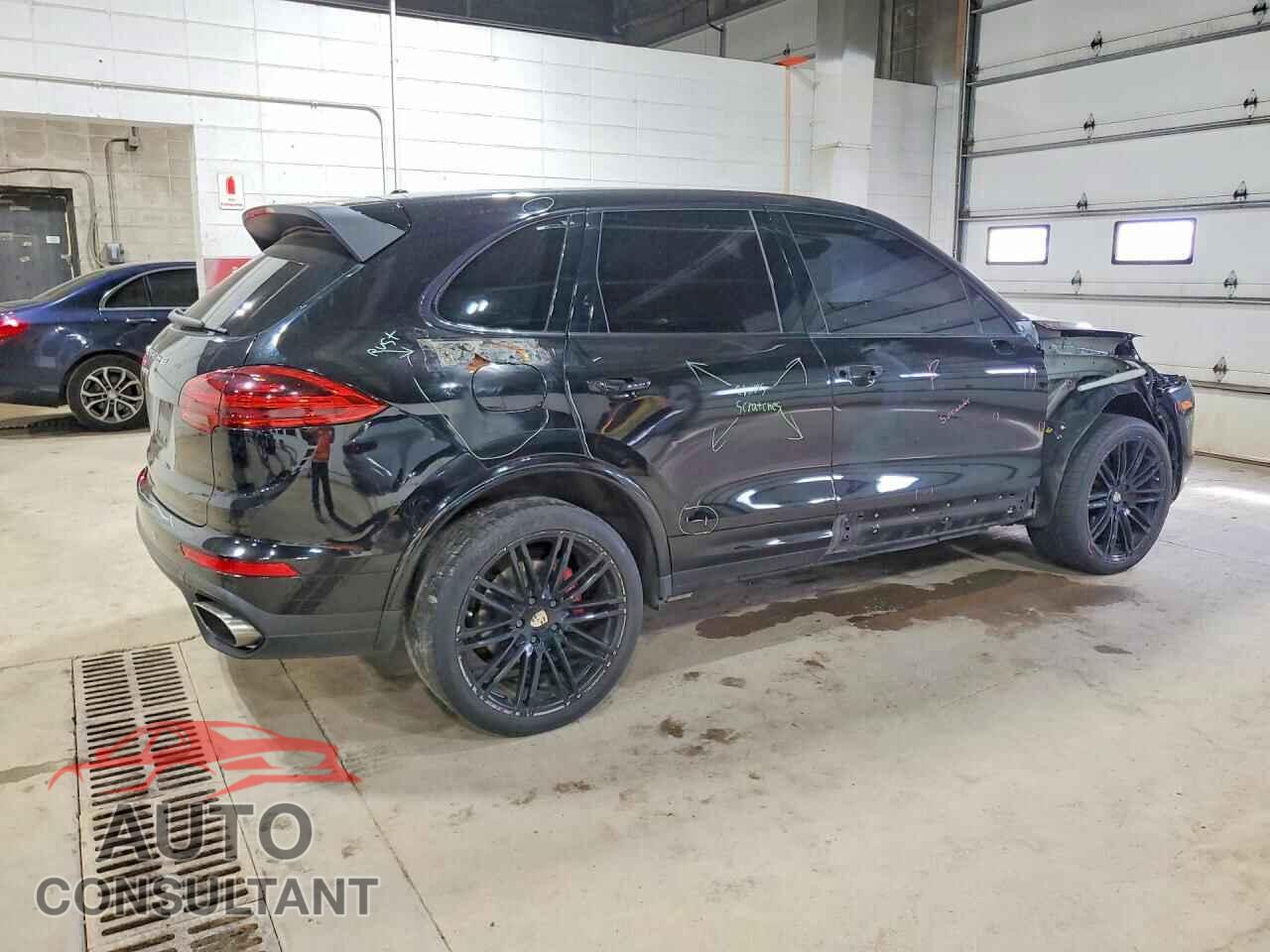 PORSCHE CAYENNE 2017 - WP1AA2A21HKA80193