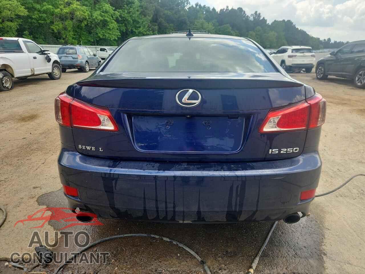 LEXUS IS 2011 - JTHBF5C21B5146994