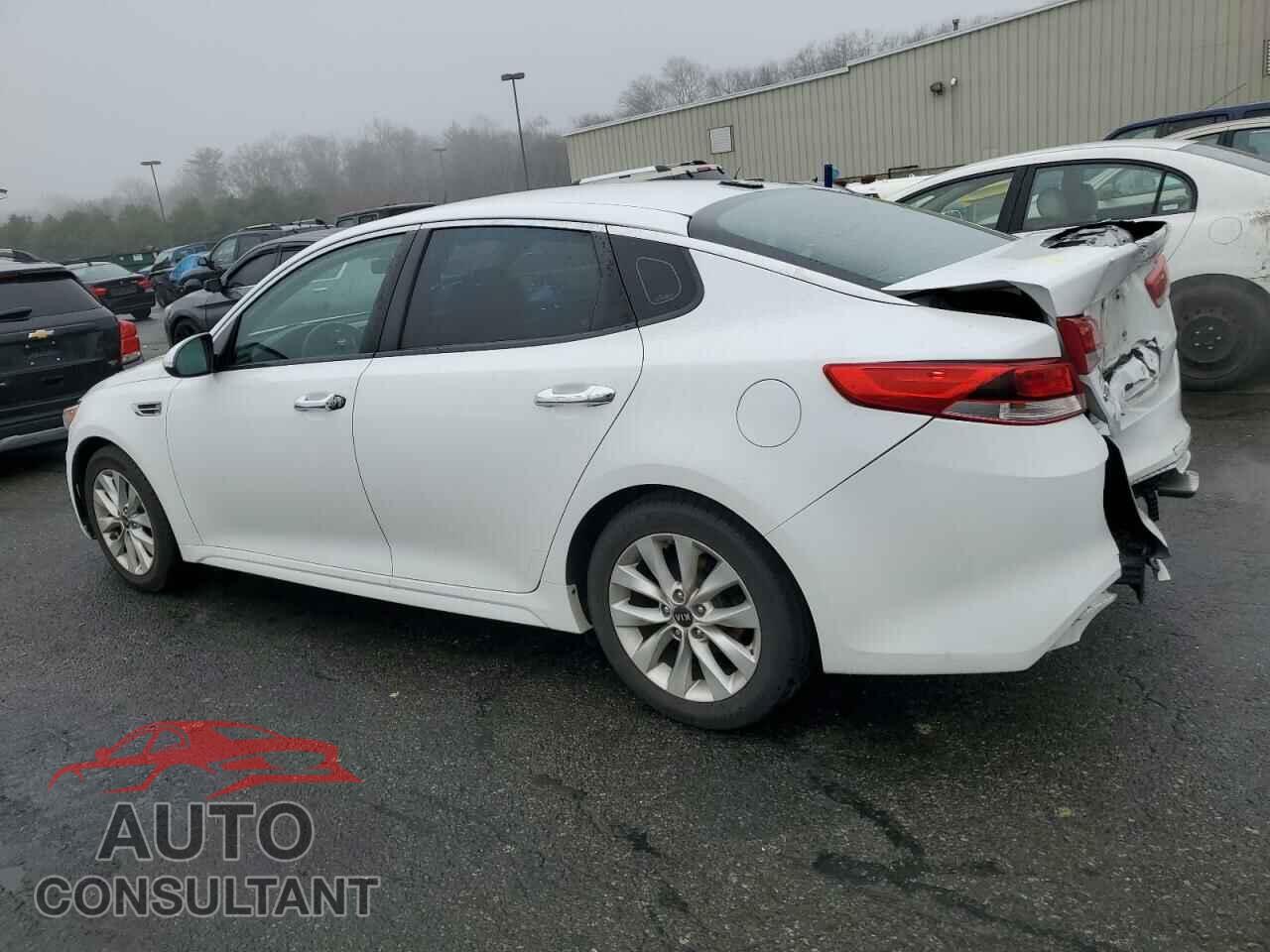 KIA OPTIMA 2016 - 5XXGT4L32GG001565