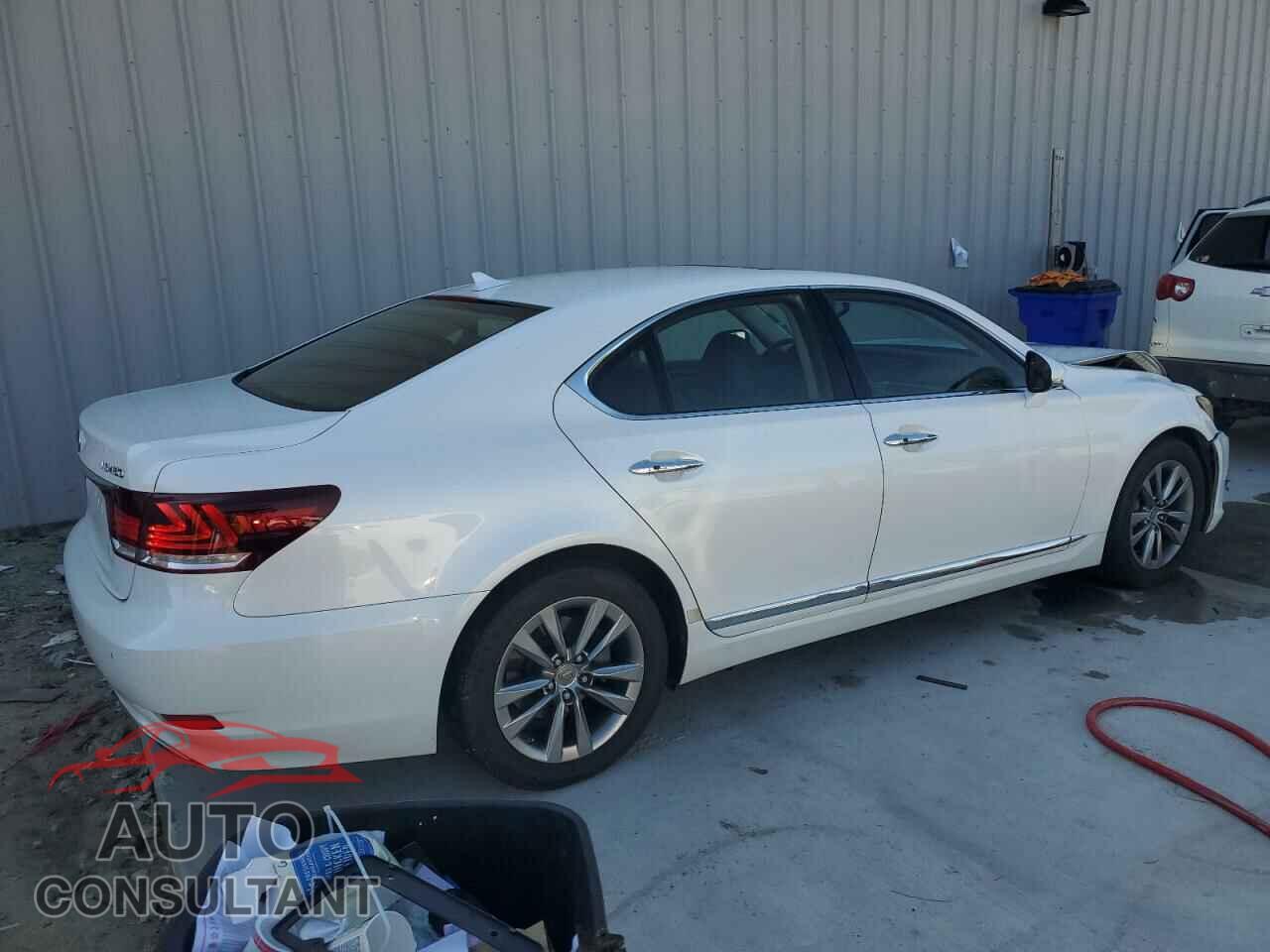 LEXUS LS460 2013 - JTHBL5EF4D5124323