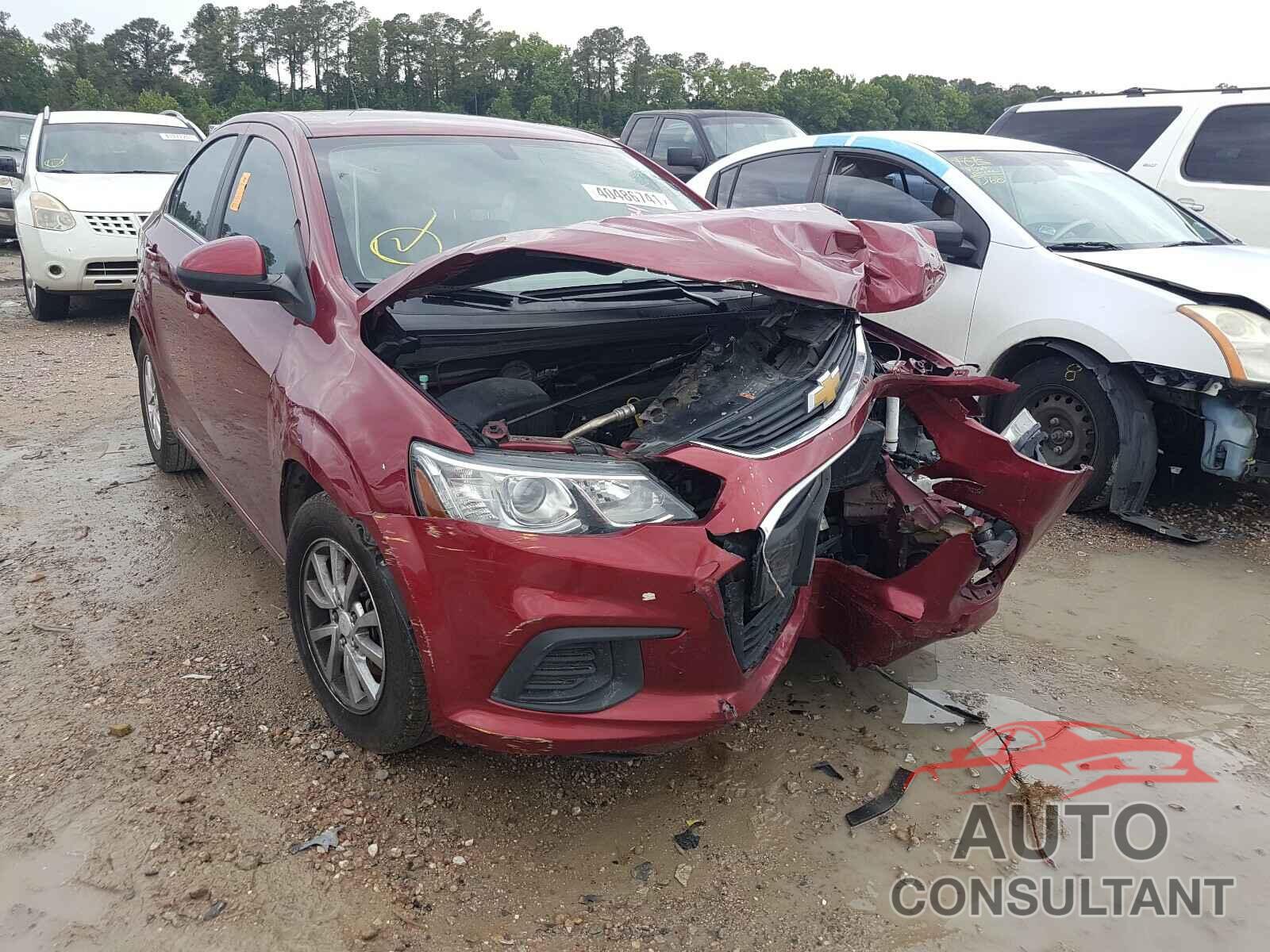 CHEVROLET SONIC 2018 - 1G1JD5SH5J4102714