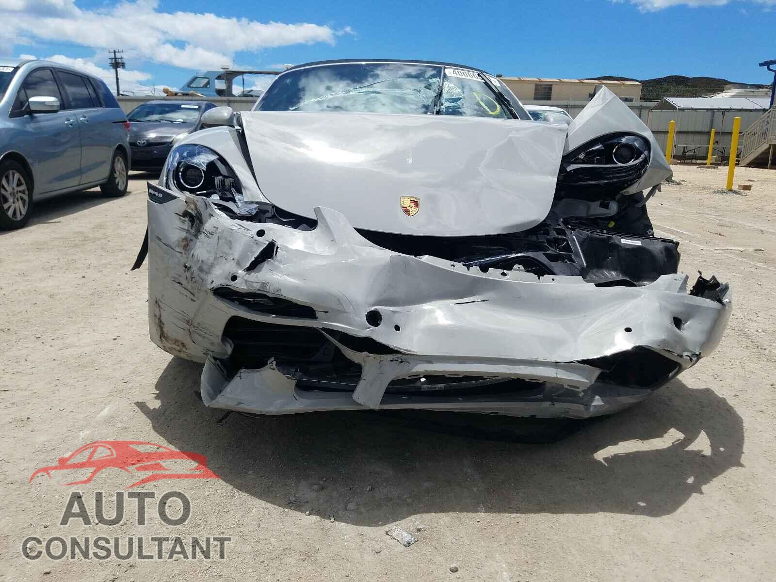 PORSCHE BOXSTER 2018 - WP0CB2A87JS228610