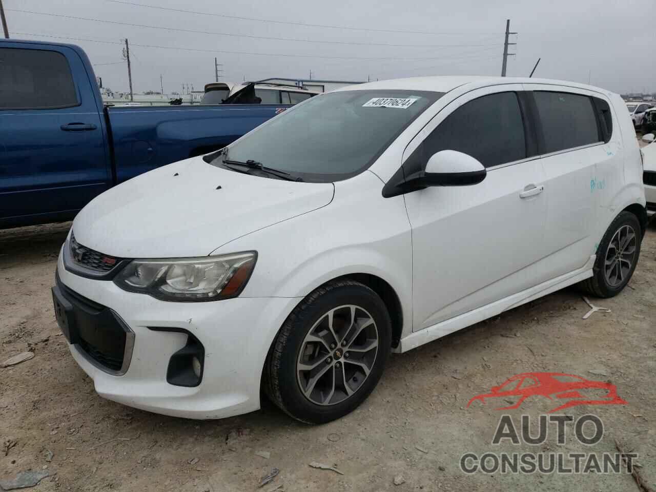 CHEVROLET SONIC 2017 - 1G1JD6SB1H4110160