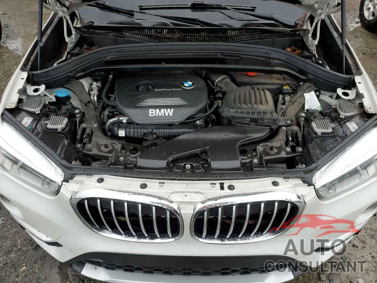 BMW X1 2017 - WBXHT3C32H5F87291