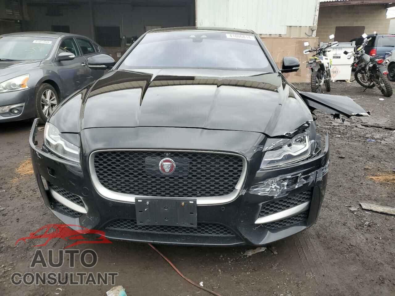 JAGUAR XF 2016 - SAJBL4BV3GCY18526