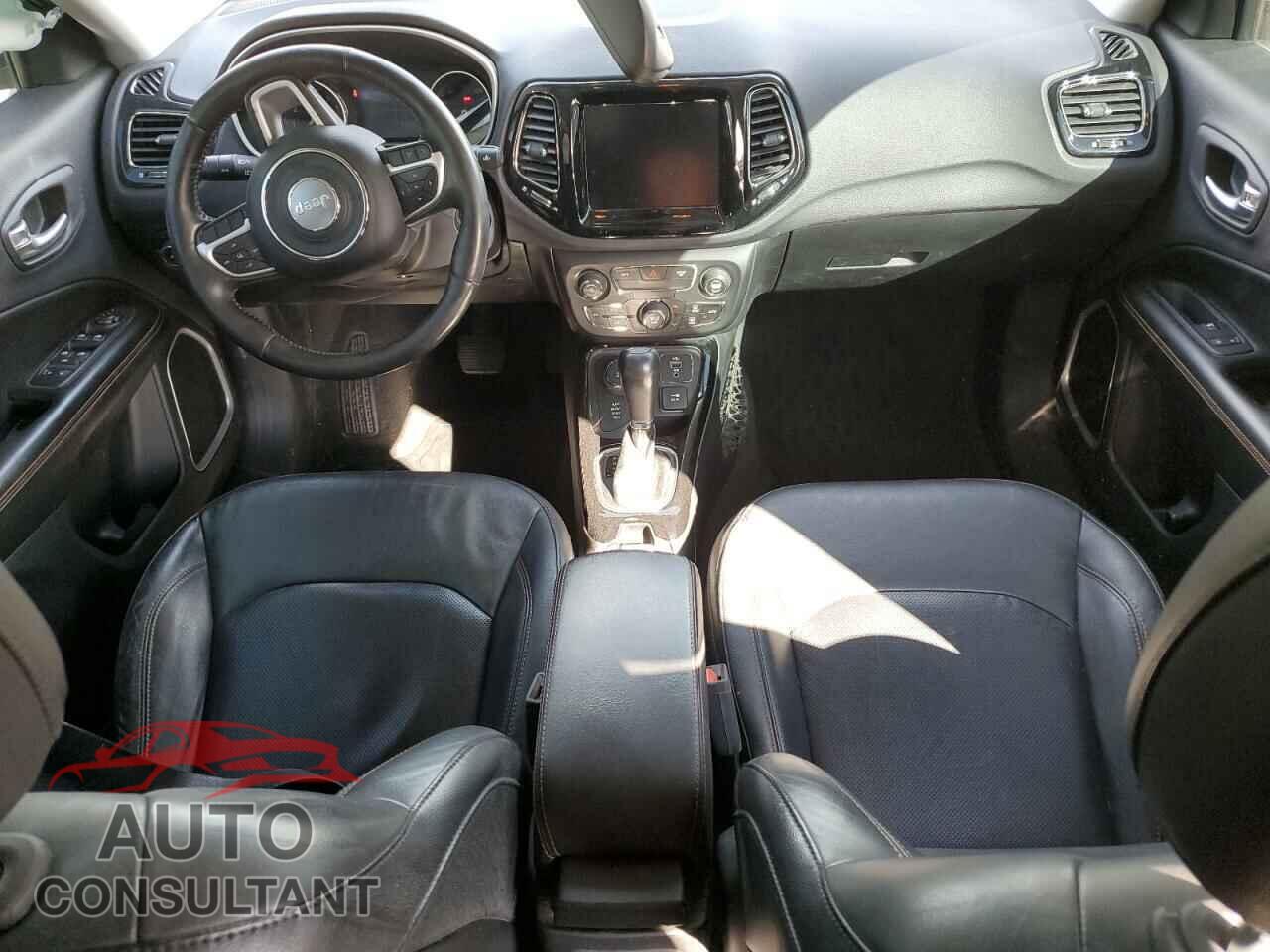 JEEP COMPASS 2017 - 3C4NJDCB3HT624025