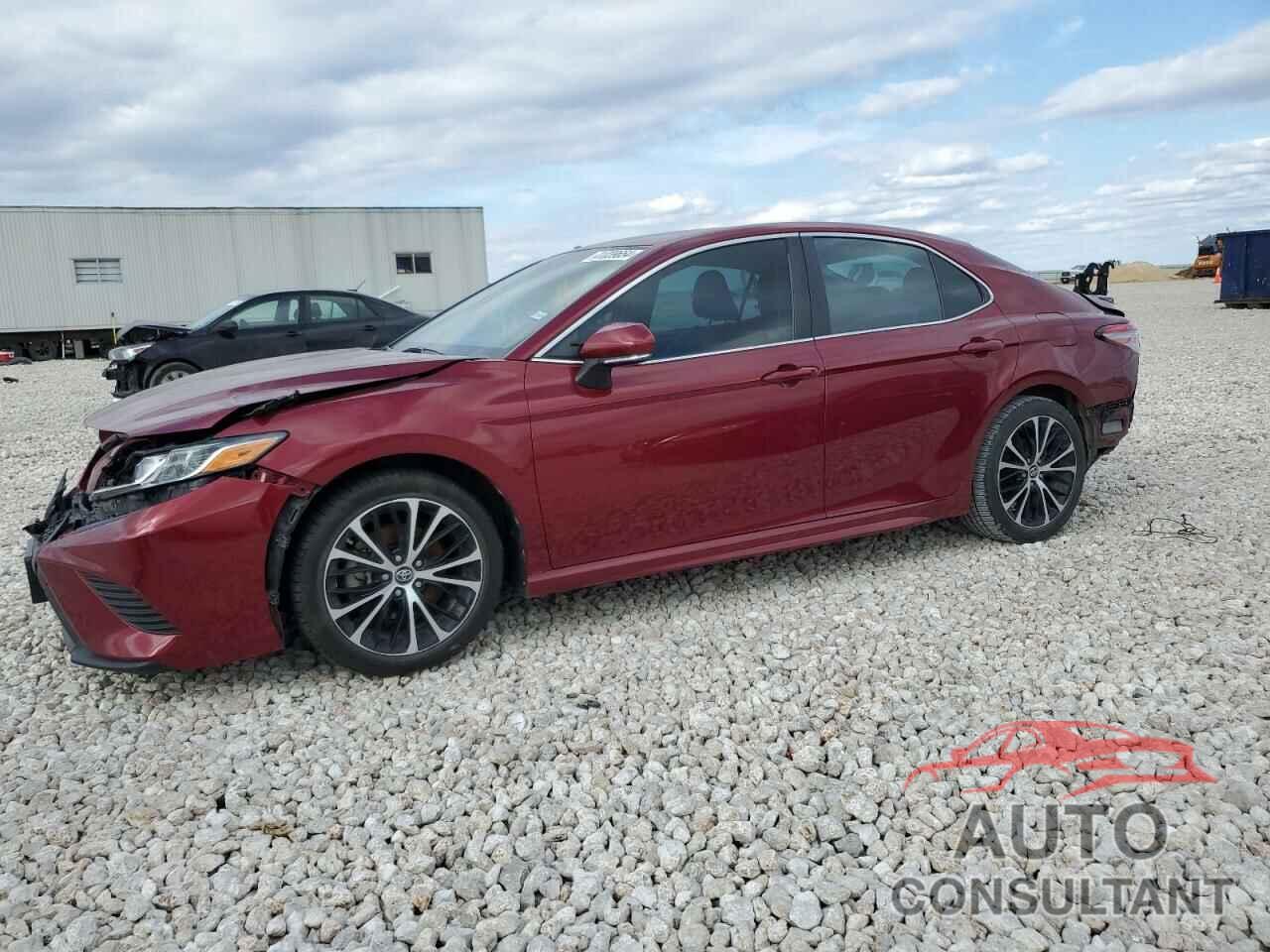 TOYOTA CAMRY 2018 - 4T1B11HKXJU594779