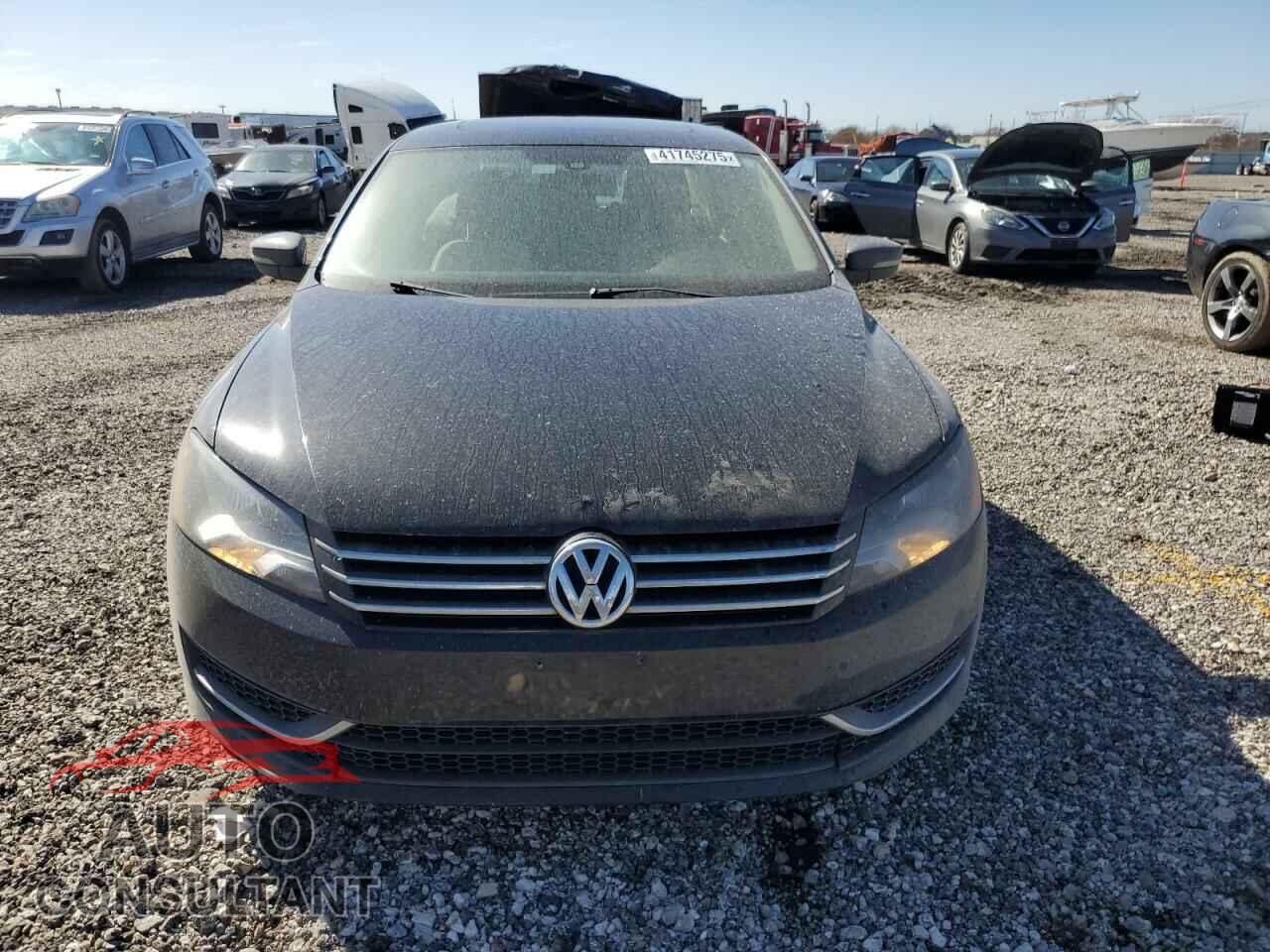 VOLKSWAGEN PASSAT 2014 - 1VWBS7A35EC100618