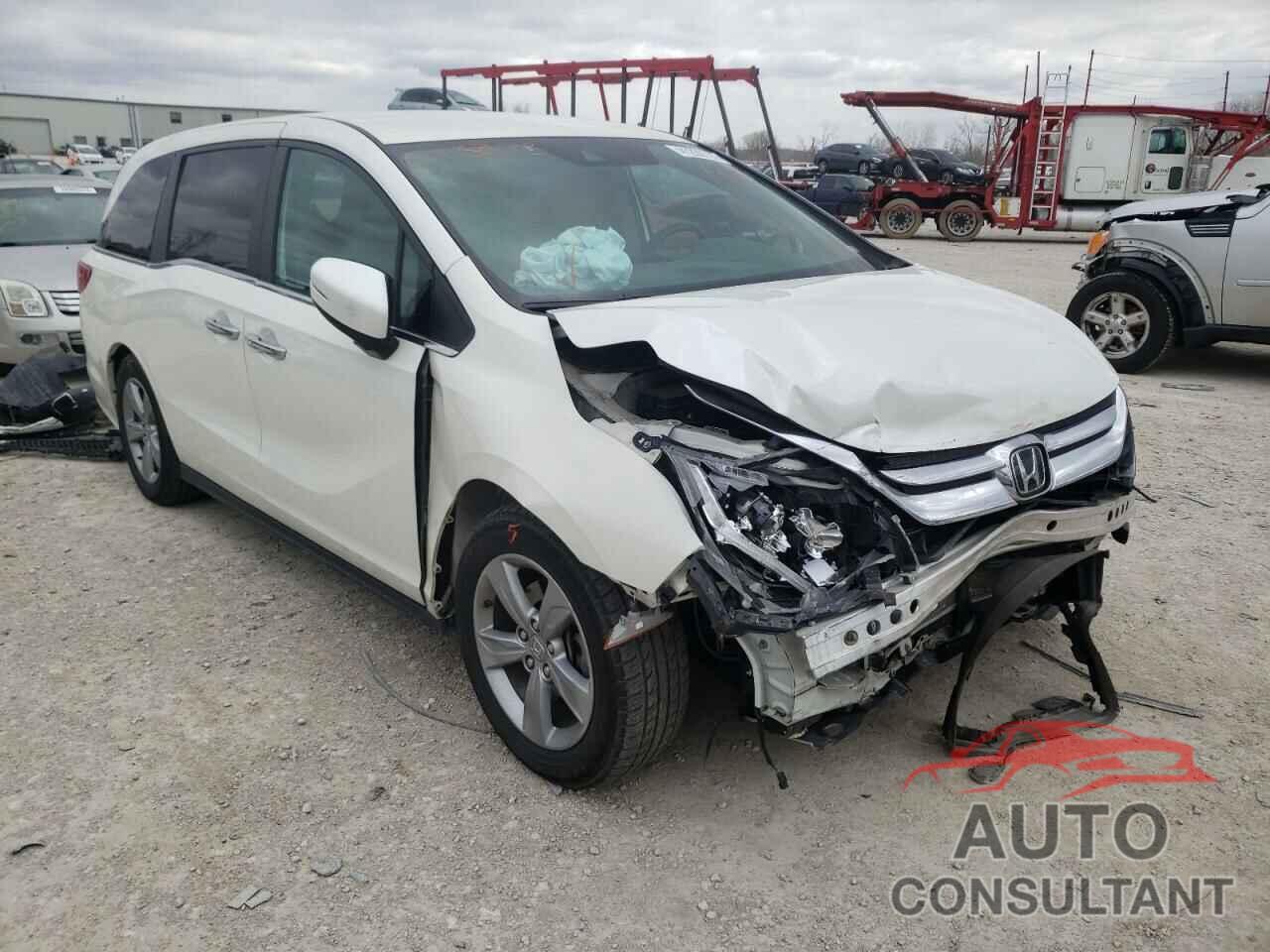 HONDA ODYSSEY 2018 - 5FNRL6H56JB013873