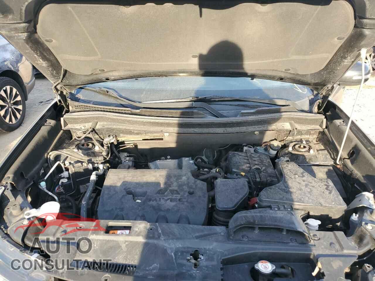 MITSUBISHI OUTLANDER 2017 - JA4AZ3A35HZ016295