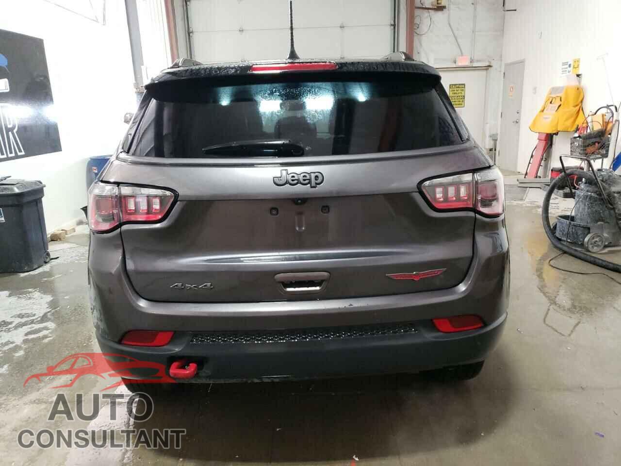 JEEP COMPASS 2022 - 3C4NJDDB0NT158421