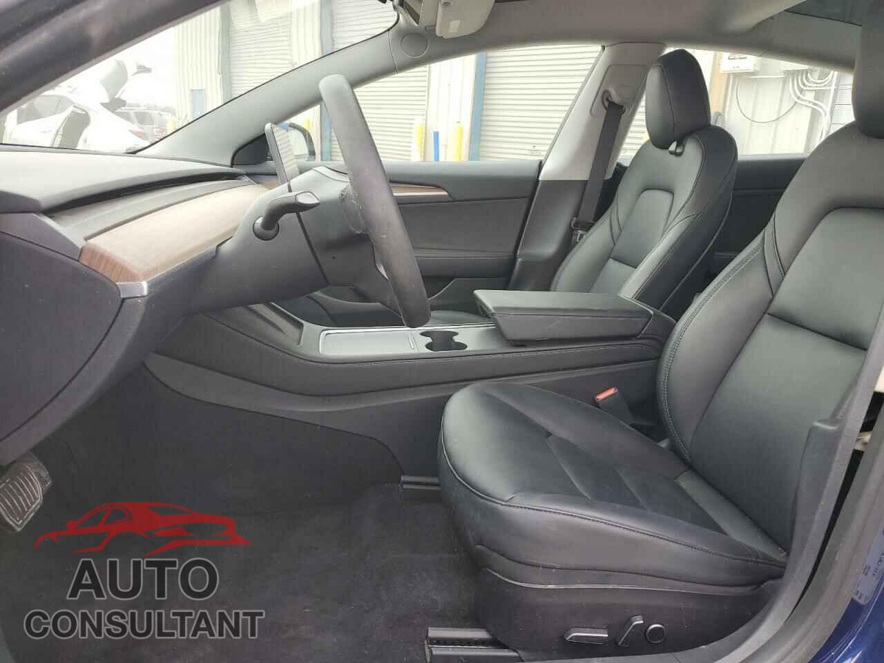 TESLA MODEL 3 2022 - 5YJ3E1EA5NF369855