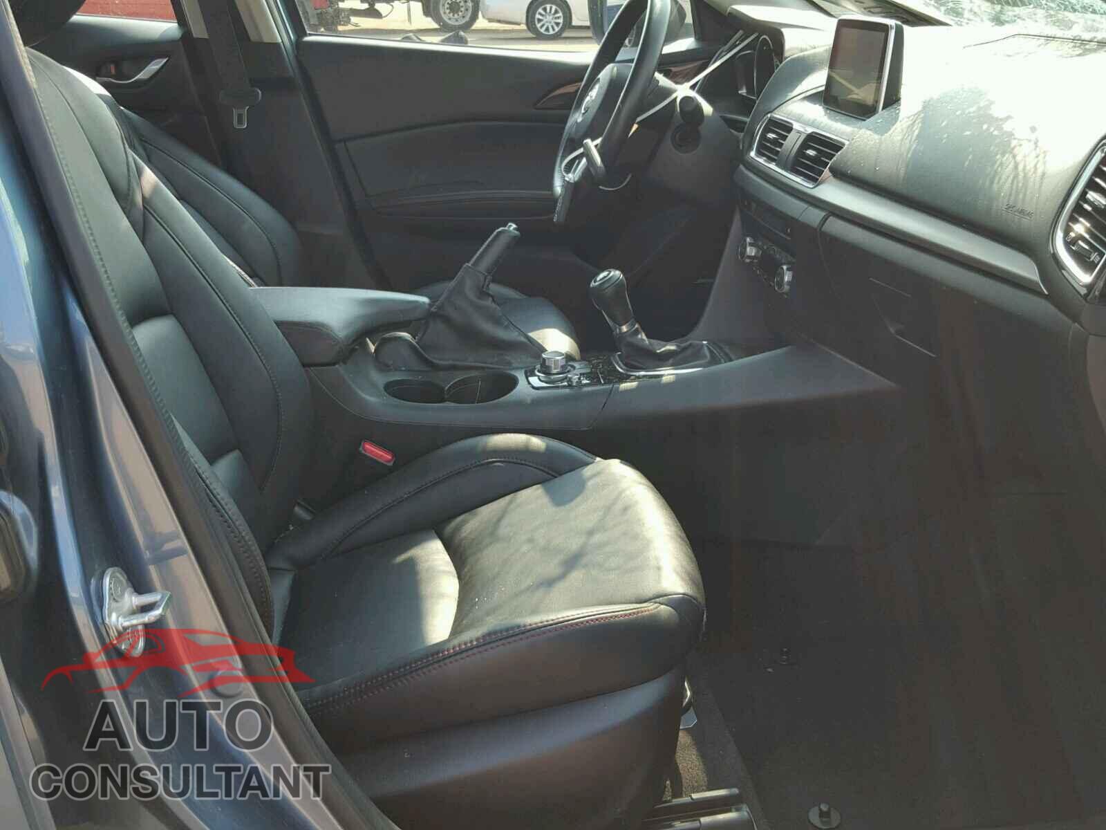 MAZDA 3 2015 - JM1BM1V38F1229230