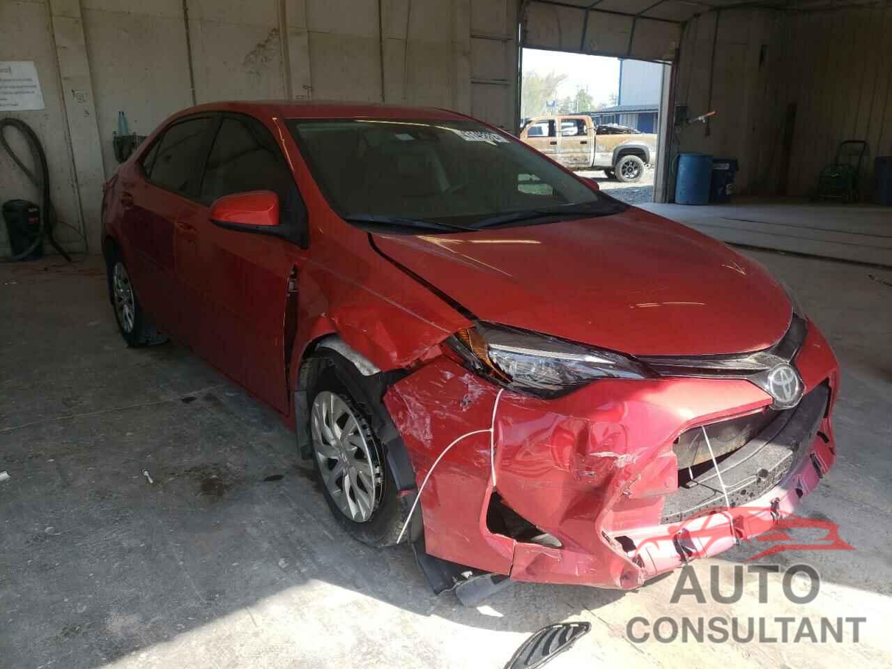 TOYOTA COROLLA 2018 - 5YFBURHE9JP826547