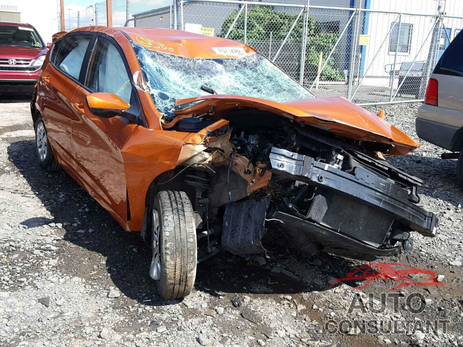 HYUNDAI ACCENT 2015 - KMHCT5AE3FU217941