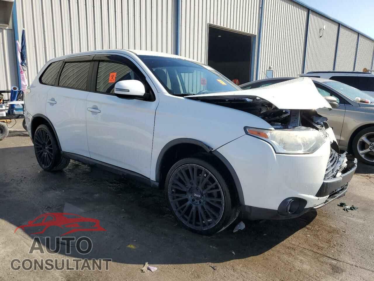 MITSUBISHI OUTLANDER 2015 - JA4AD3A34FZ012010