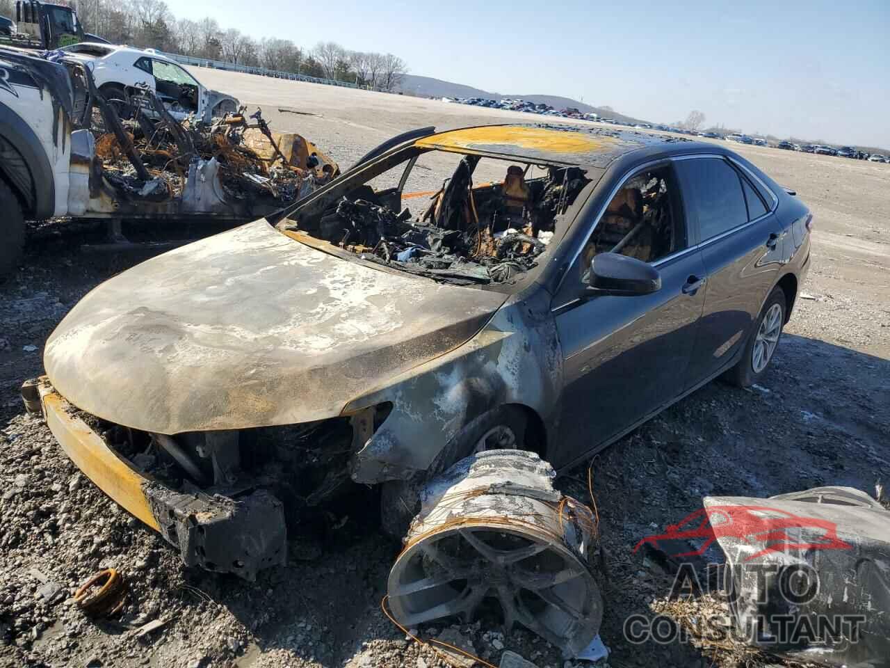 TOYOTA CAMRY 2017 - 4T1BF1FK9HU369266