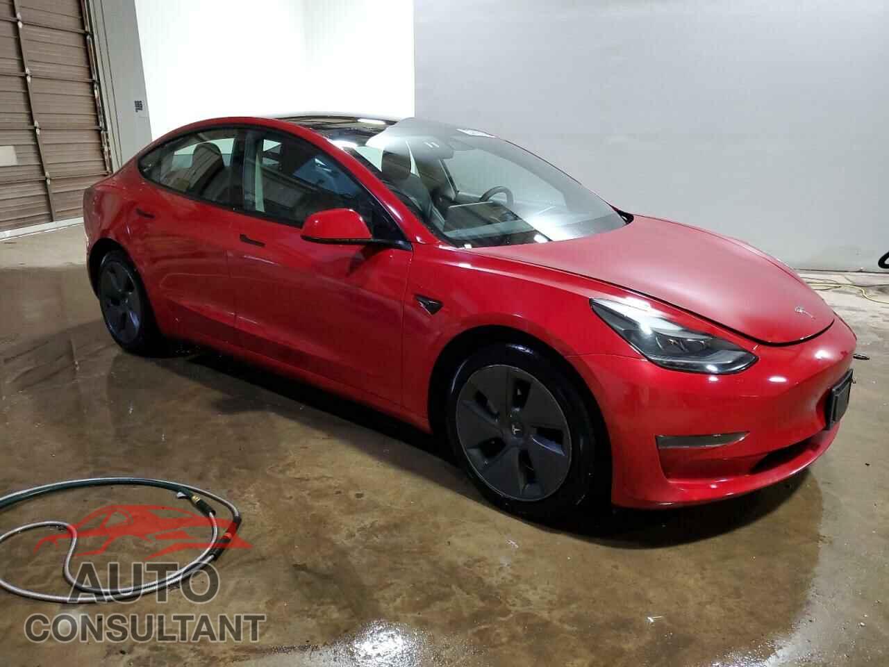 TESLA MODEL 3 2022 - 5YJ3E1EA4NF369751