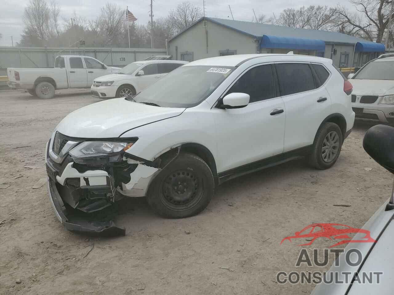 NISSAN ROGUE 2017 - KNMAT2MV8HP607568
