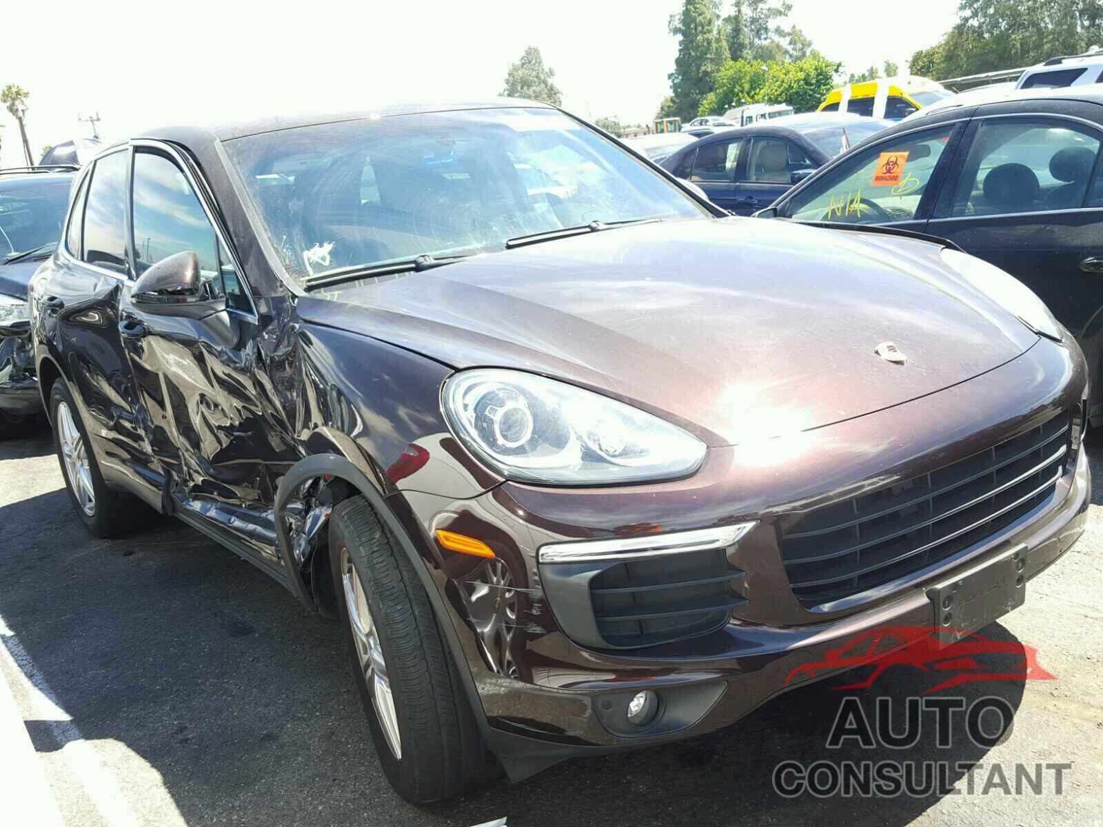 PORSCHE CAYENNE 2016 - WP1AA2A29GLA05198