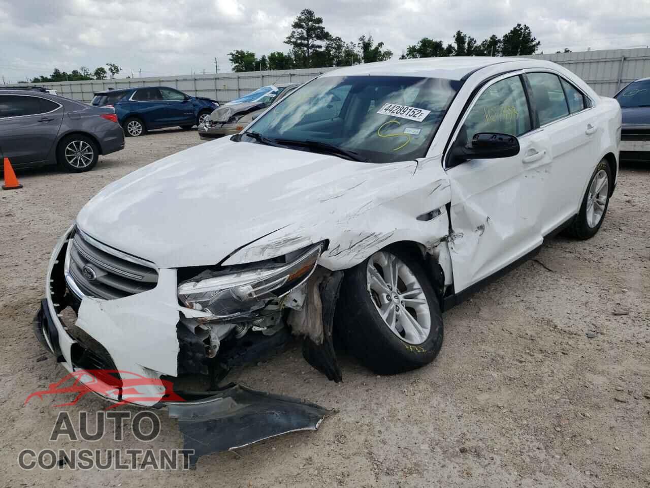 FORD TAURUS 2016 - 1FAHP2D88GG122302