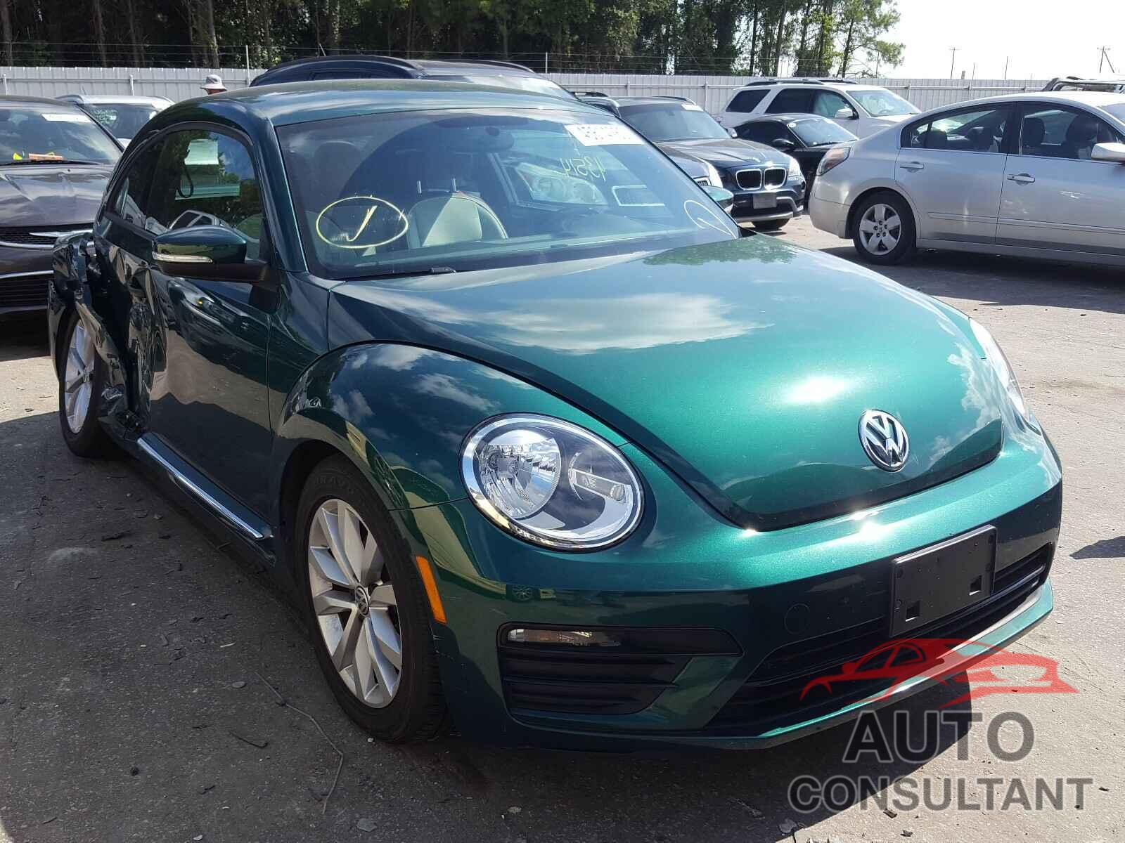 VOLKSWAGEN BEETLE 2017 - 3VWF17AT7HM630113