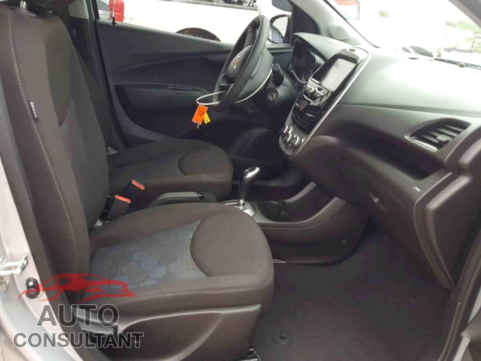 CHEVROLET SPARK 2017 - KL8CB6SA0HC782657