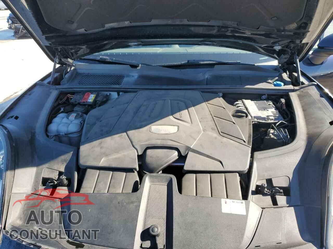 PORSCHE CAYENNE 2019 - WP1AA2AY8KDA07435