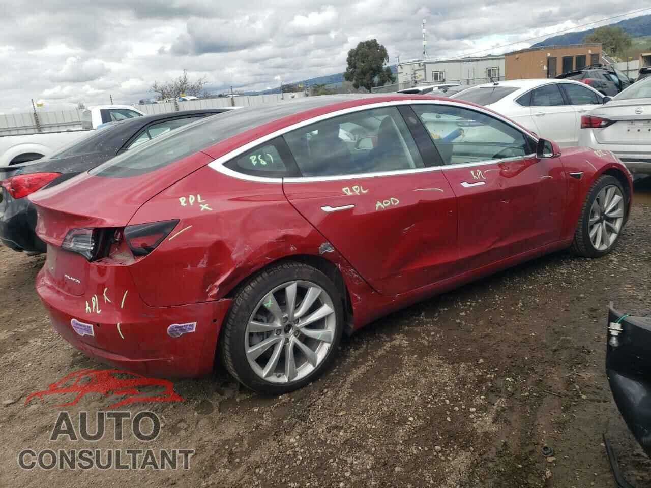 TESLA MODEL 3 2018 - 5YJ3E1EB4JF087838
