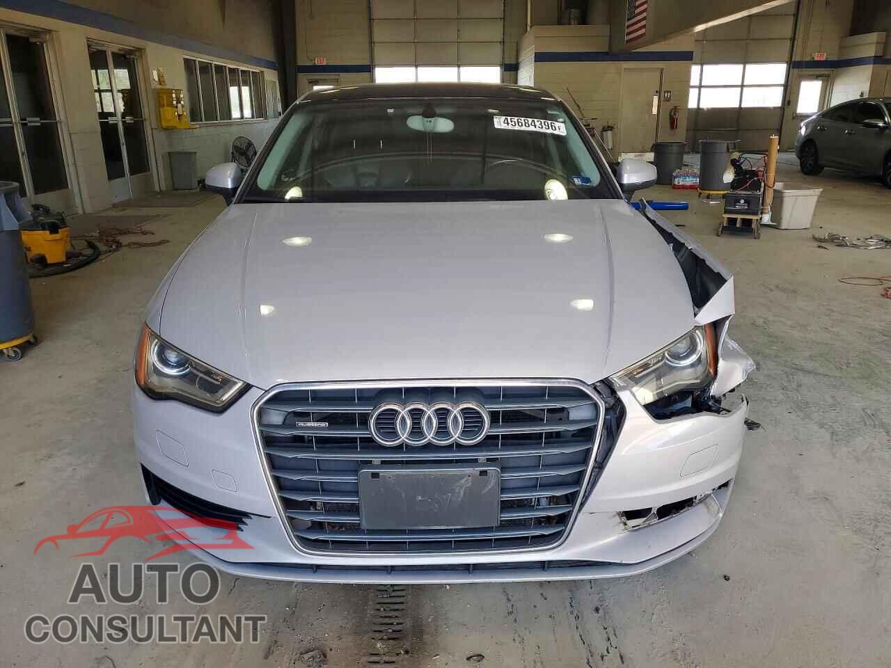 AUDI A3 2015 - WAUEFGFF8F1010980