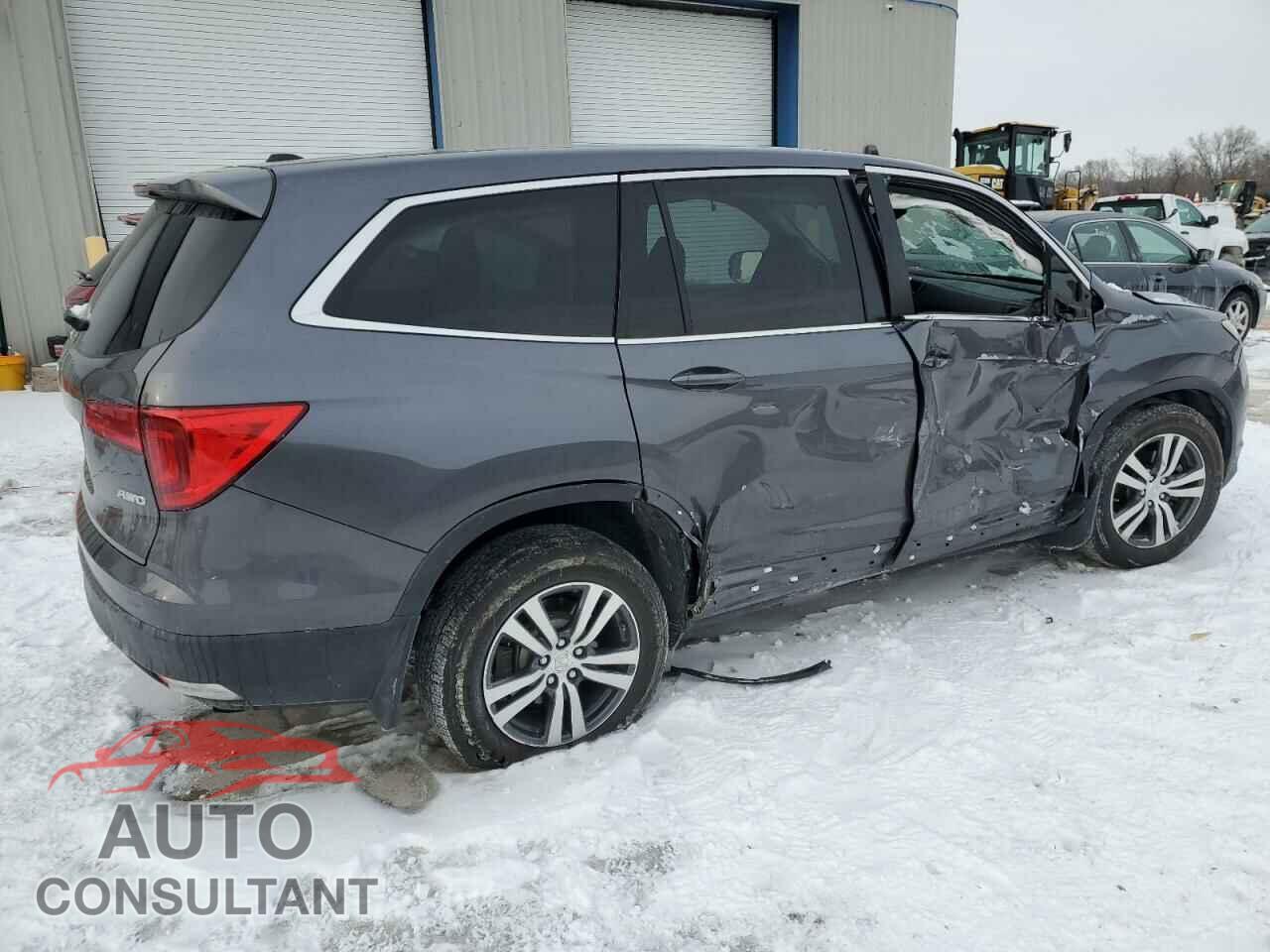 HONDA PILOT 2017 - 5FNYF6H54HB083272