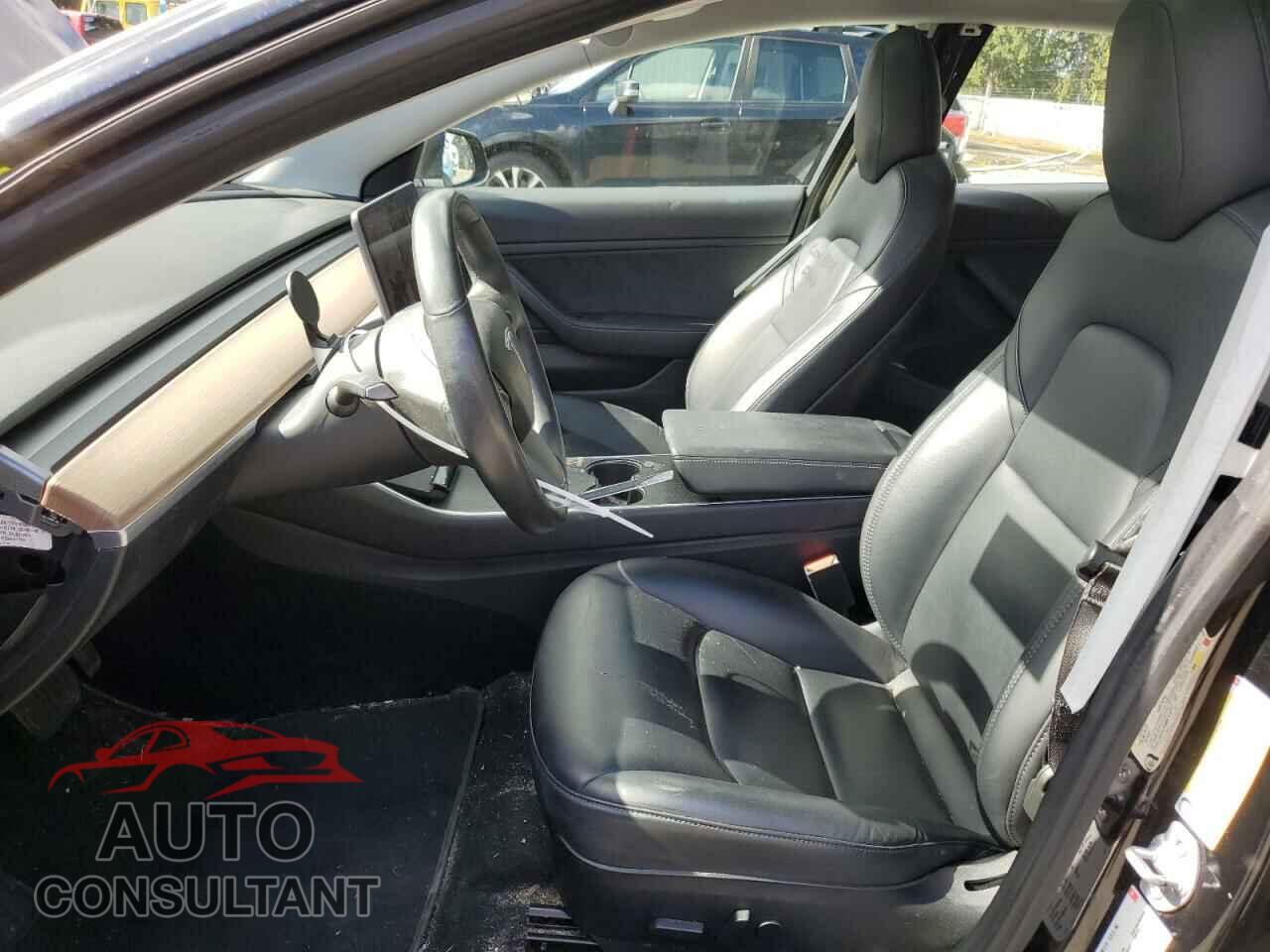 TESLA MODEL 3 2018 - 5YJ3E1EB9JF103547