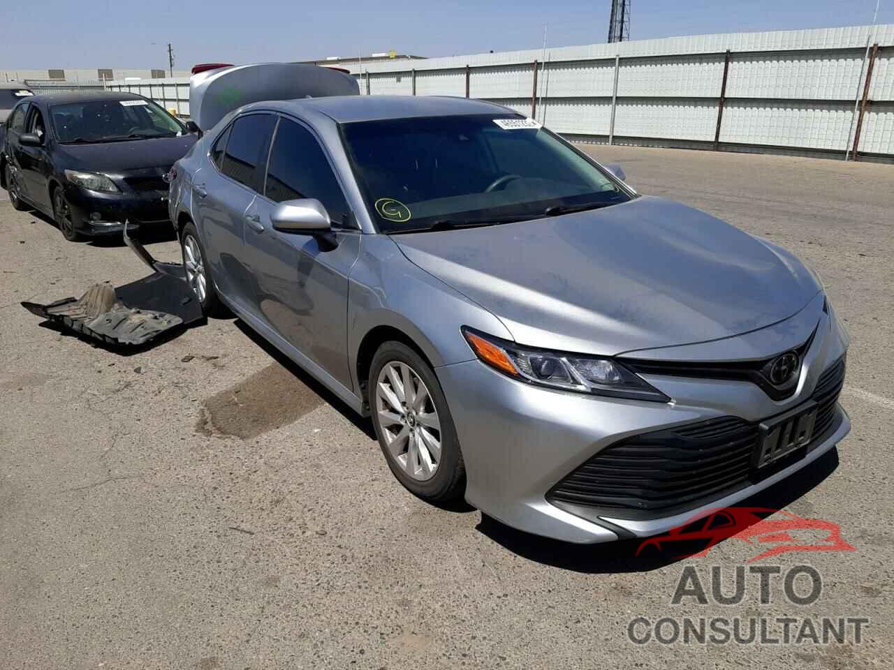 TOYOTA CAMRY 2019 - 4T1B11HK1KU242904