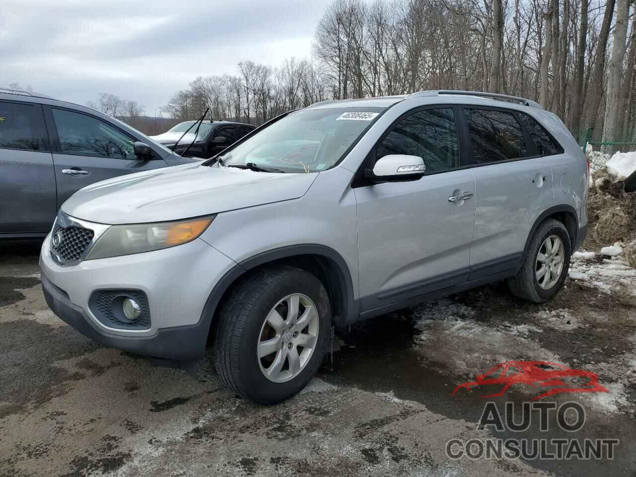 KIA SORENTO 2011 - 5XYKT3A11BG129791