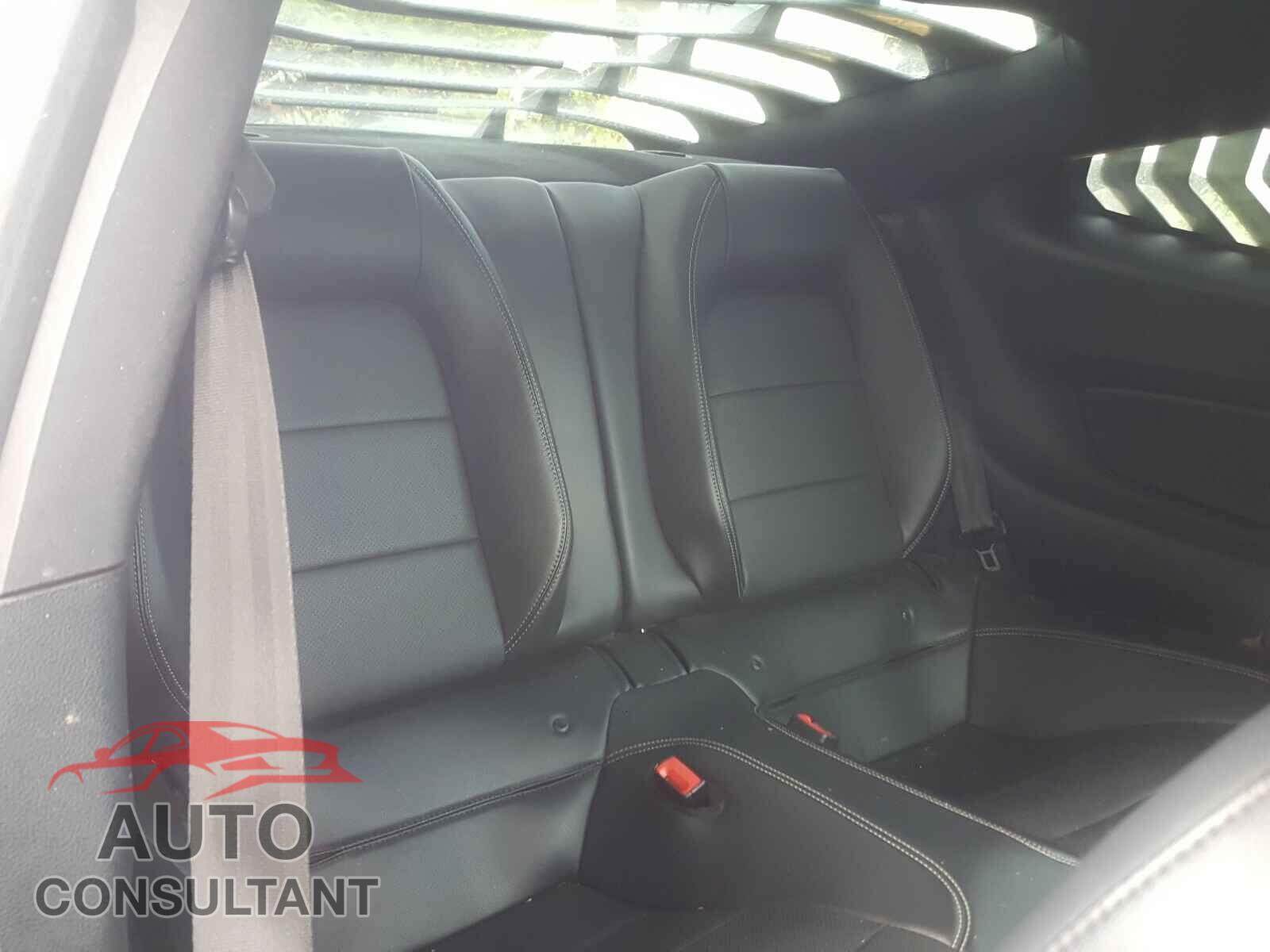 FORD MUSTANG 2018 - 1FA6P8CF7J5125530