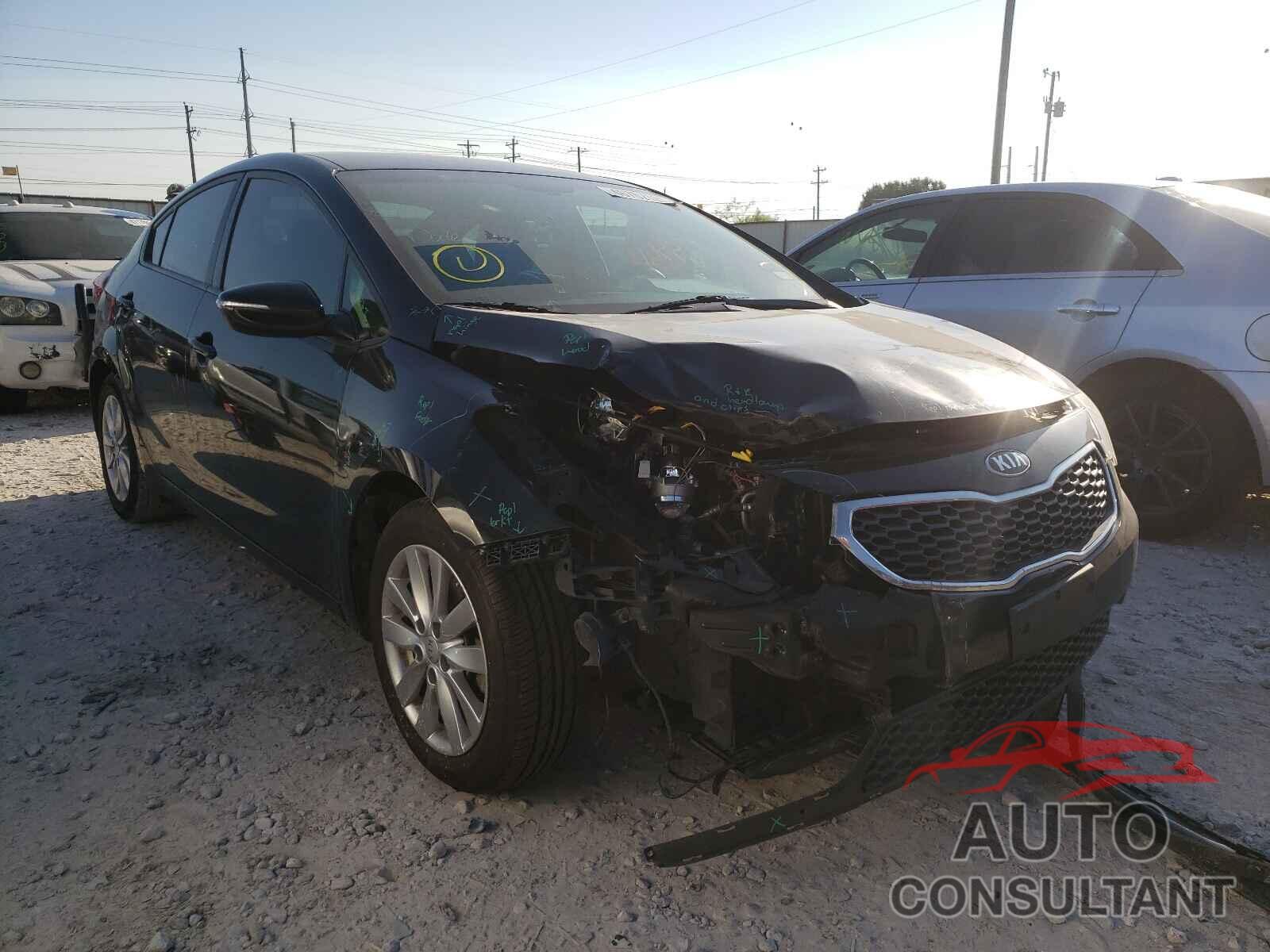 KIA FORTE 2016 - KNAFX4A6XG5502069