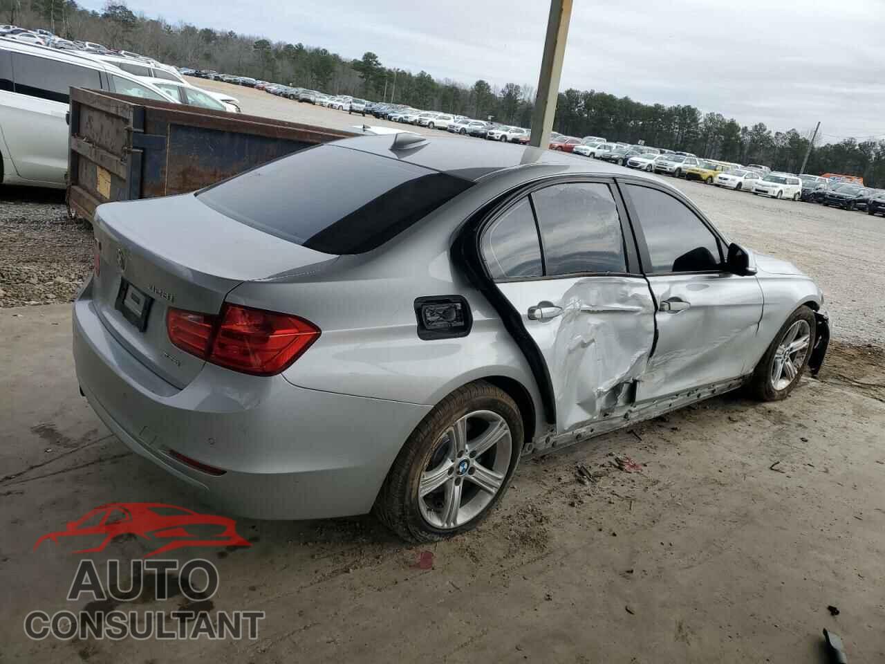 BMW 3 SERIES 2013 - WBA3A5C58DJ461832