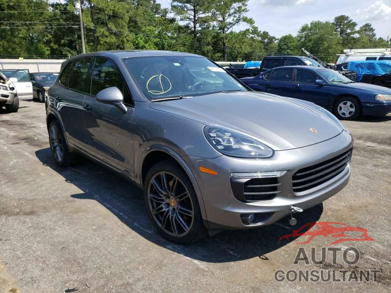 PORSCHE CAYENNE 2018 - WP1AA2A21JKA04785