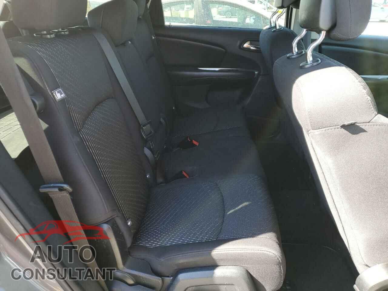 DODGE JOURNEY 2013 - 3C4PDCBB4DT537837