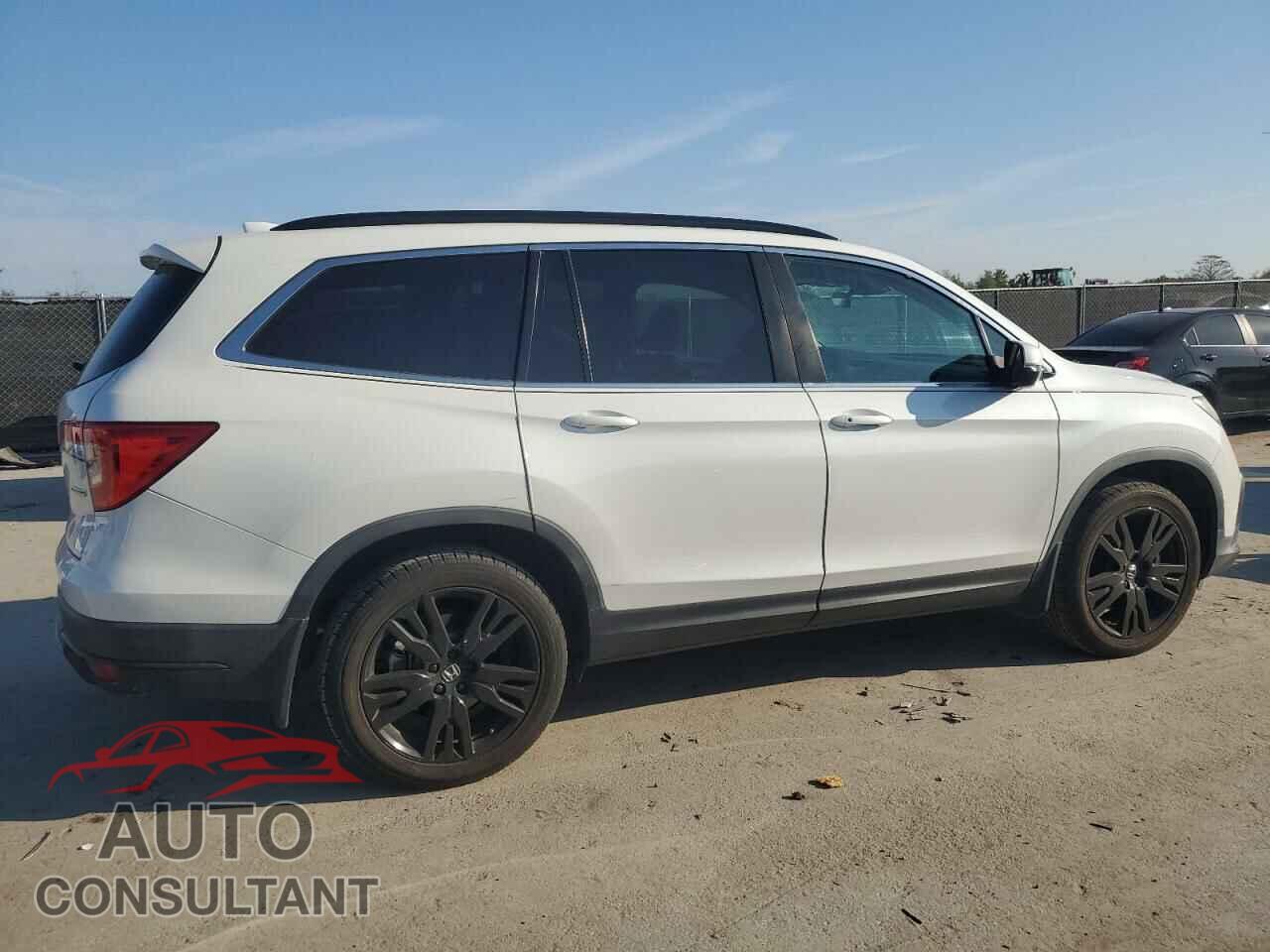 HONDA PILOT 2021 - 5FNYF5H26MB012004